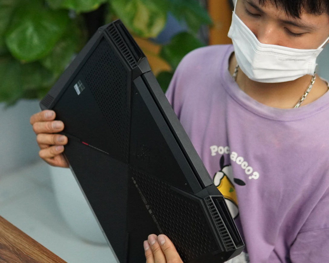 Dịch vụ sơn và làm đẹp vỏ laptop tại hnstore | Chỉ từ 299k máy xấu đến đâu cũng sẽ đẹp như lúc mở hộp